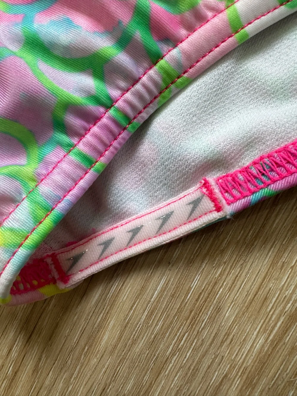 Speedo Girls XS One Piece Swimsuit Multicolor Mermaid Scale Pink Blue Green